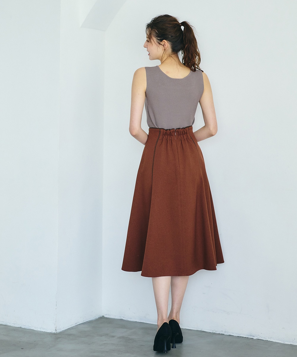 茶色のカールヘア 11〜12 パイピングフレアスカート - 12Twelve Agenda(トゥエルブアジェンダ