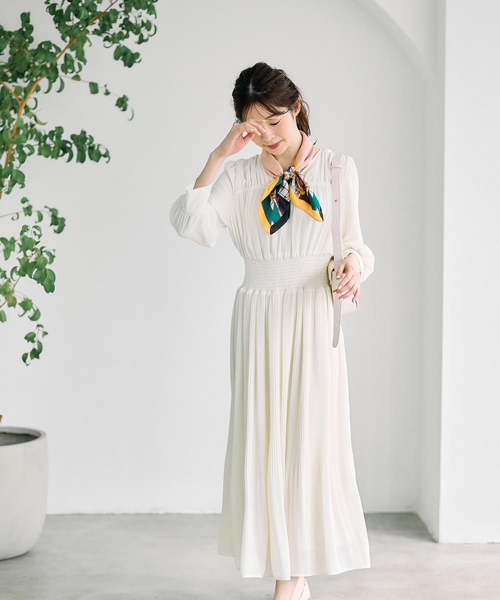 SALE】Vネック消しプリーツウエストシャーリングロングワンピース