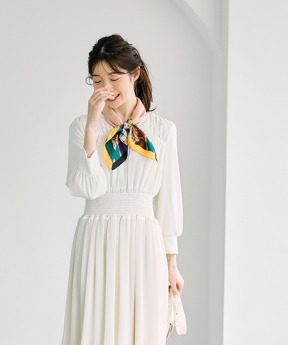 SALE】Vネック消しプリーツウエストシャーリングロングワンピース