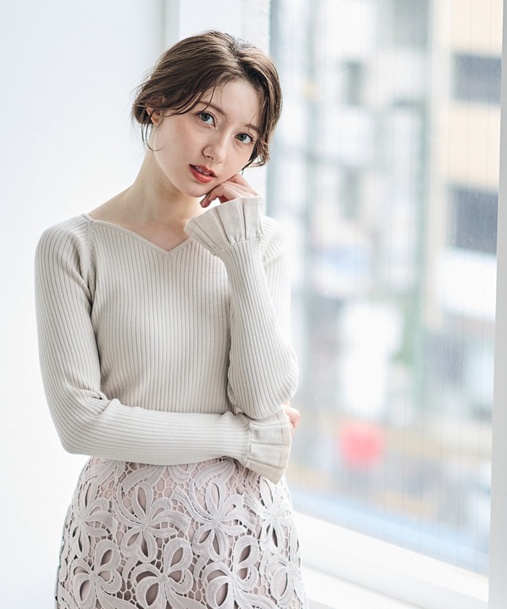 ハートネックフレアスリーブニットプルオーバー - 12Twelve Agenda