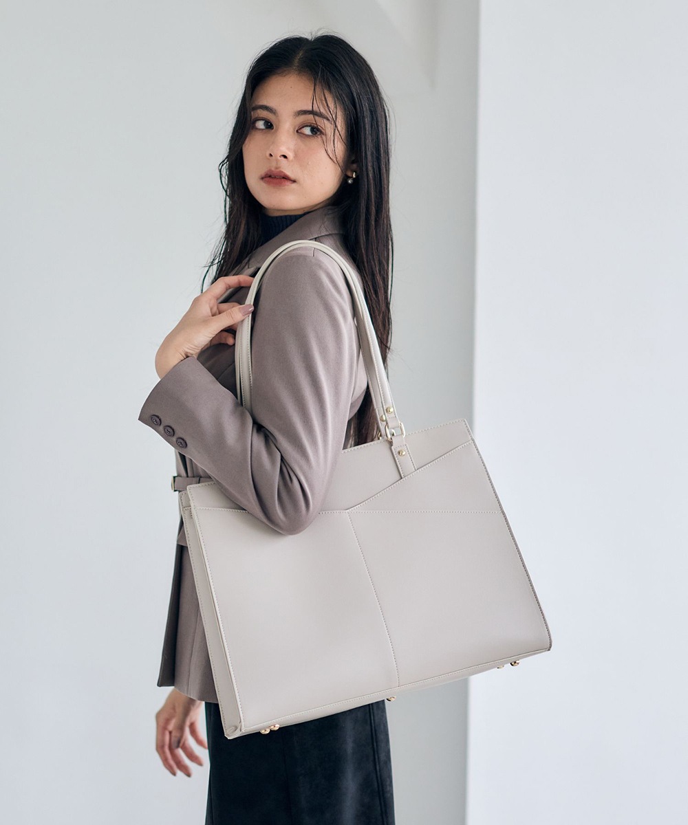 軽量アウトポケットA4トートバッグ - 12Twelve Agenda(トゥエルブ