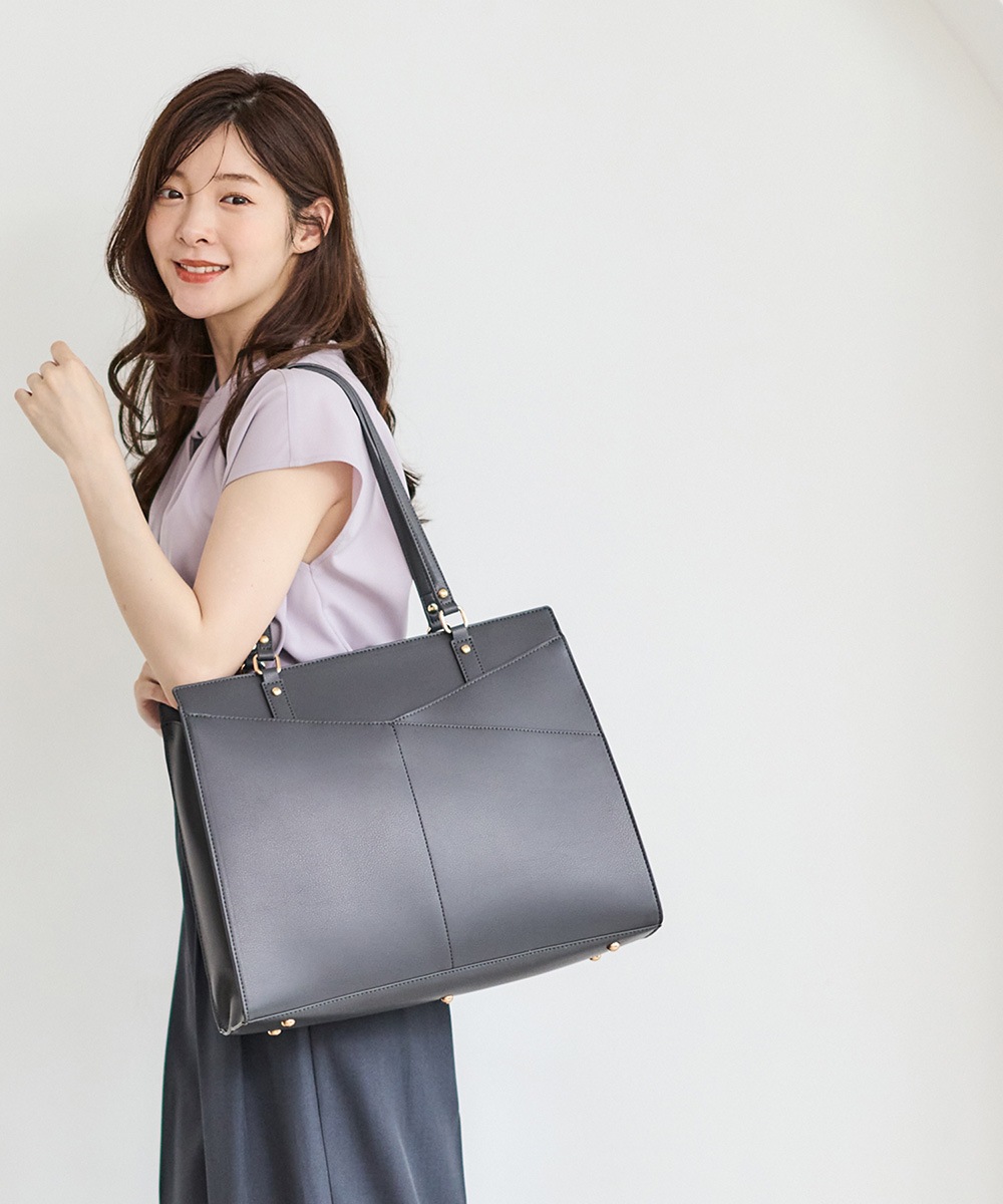 軽量アウトポケットA4トートバッグ - 12Twelve Agenda(トゥエルブ