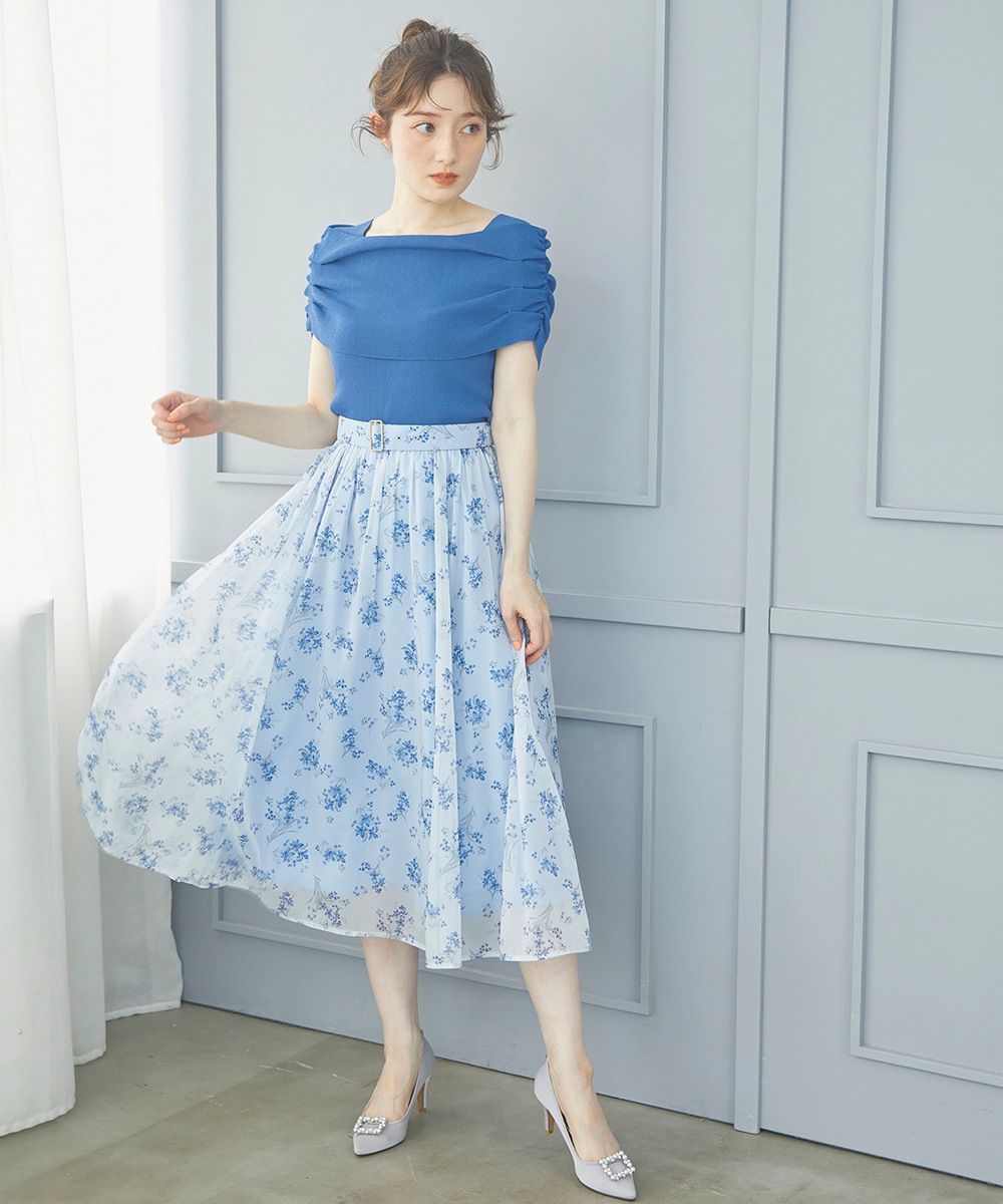Chloé シルクシフォン襟装飾Tシャツ&amp;水色ミモレ丈フレアスカート 1792681_23836953_k4.jpg?f=webp