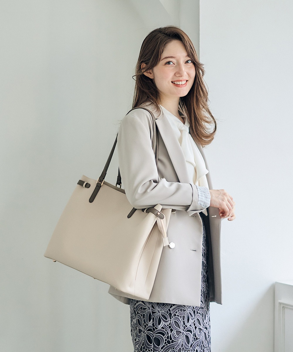 Twelve Agenda　トゥエルブアジェンダ　 バッグ SALE】【通勤バッグ】軽量タックベルトデザインA4バッグ - 12Twelve