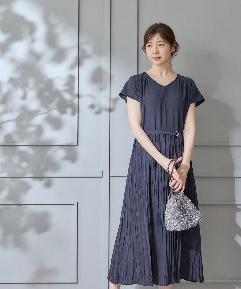 SALE】Vネックベルト付きクリンクルロングワンピース - 12Twelve