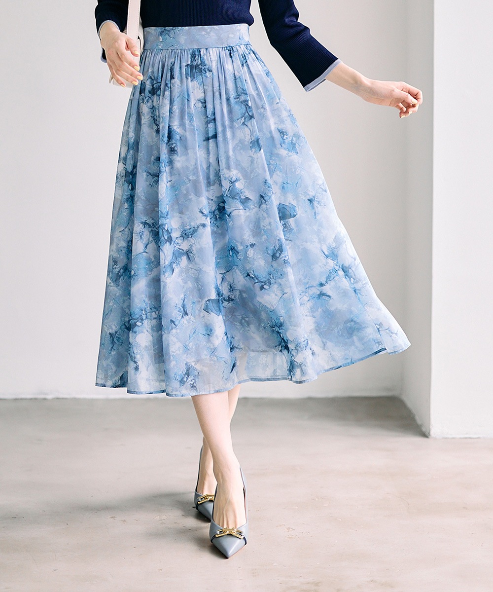 【最終値下げ】HEIHEI 吊りチェアードスカート BLUE SALE】抽象柄シャイニーシアーフレアスカート - 12Twelve Agenda