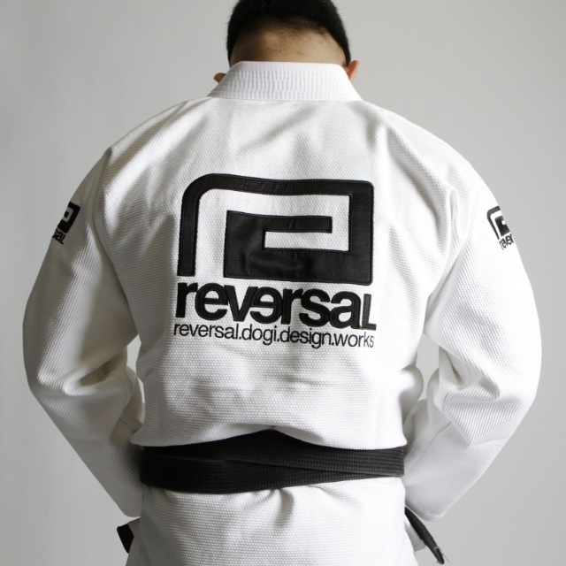 rvddw JIU-JITSU GI 白