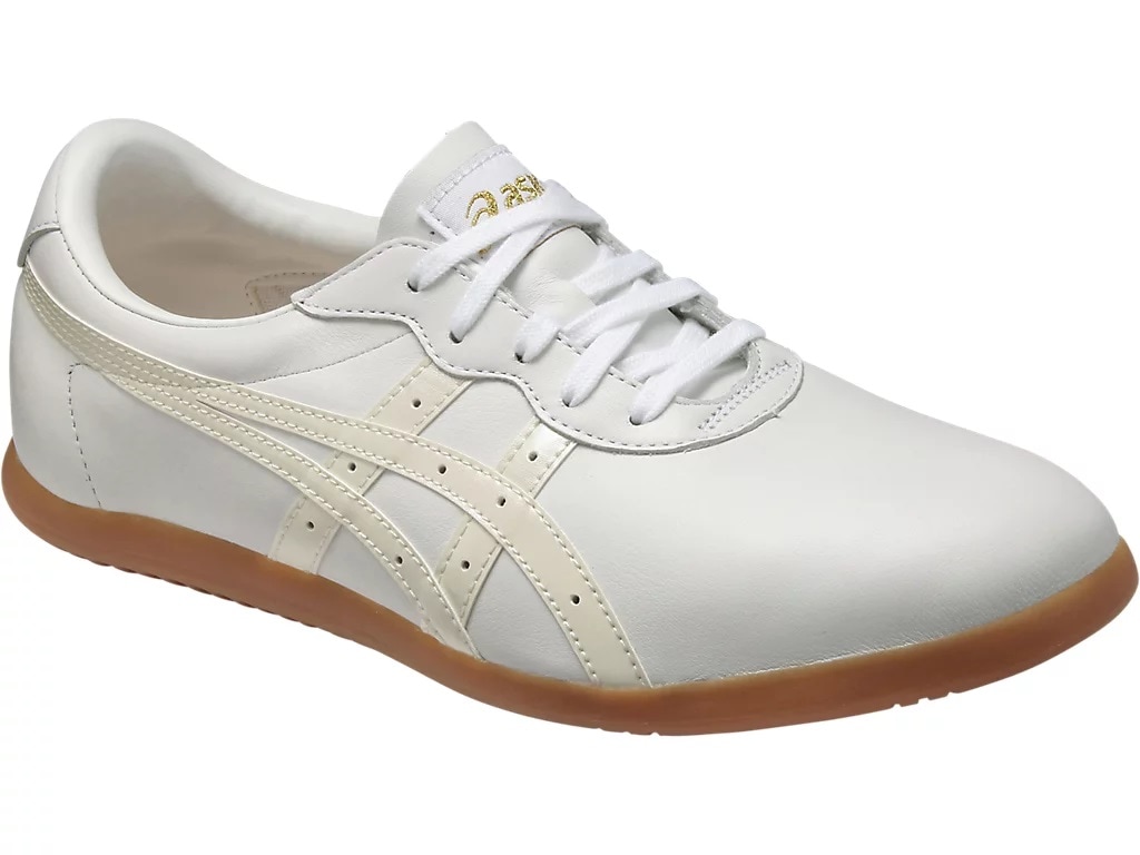 ASICS　太極拳 シューズ 　ウーシュー WU 　白