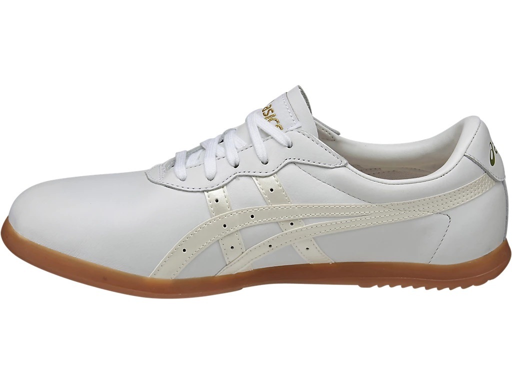 ASICS　太極拳 シューズ 　ウーシュー WU 　白