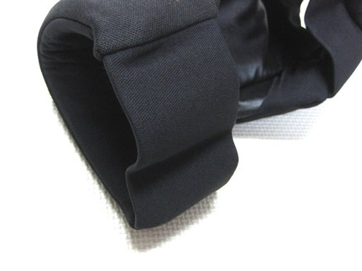 L-0016 フォームラバーニーガード