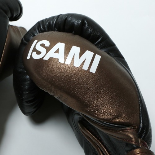 ISAMI ボクシンググローブ 黒/赤 収納袋付き 楽天市場】イサミ KNOCK OUT グローブ [ISAMI] ブラック レッド 8oz