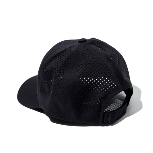 FLEXFIT PUNCHING MESH CAP