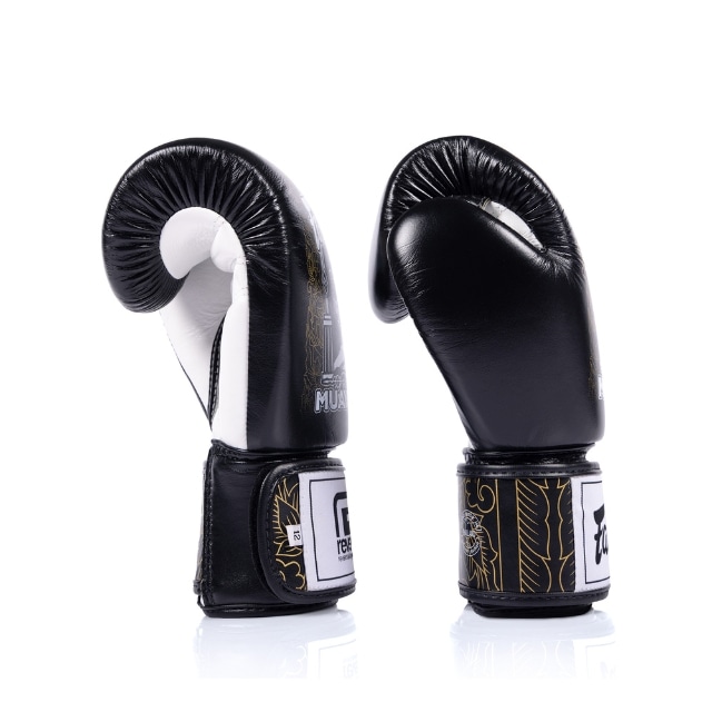 Fairtex x reversal BOXING GLOVES －Spirit of Wai Kru Edition | 新
