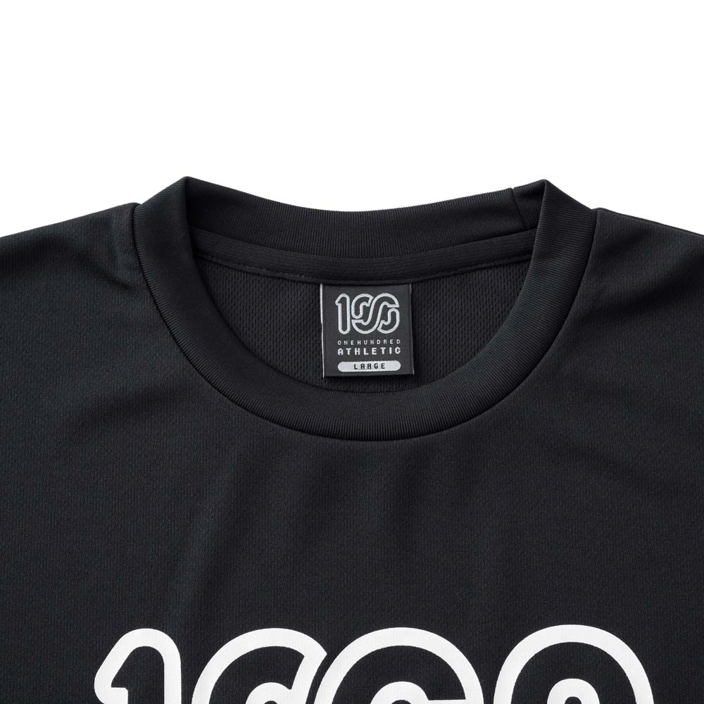 100A S/S GRAPHIC TOP *Type-C　ブラックのみ