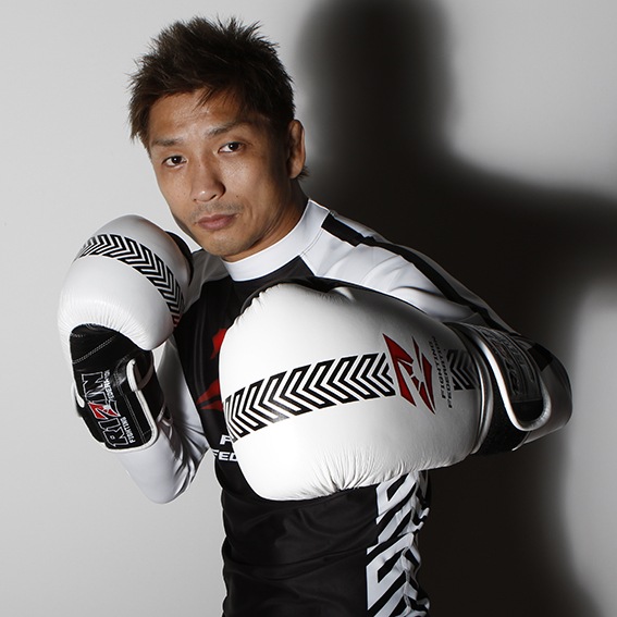 RZ-014 RIZIN スパーリンググローブ　アローモデル