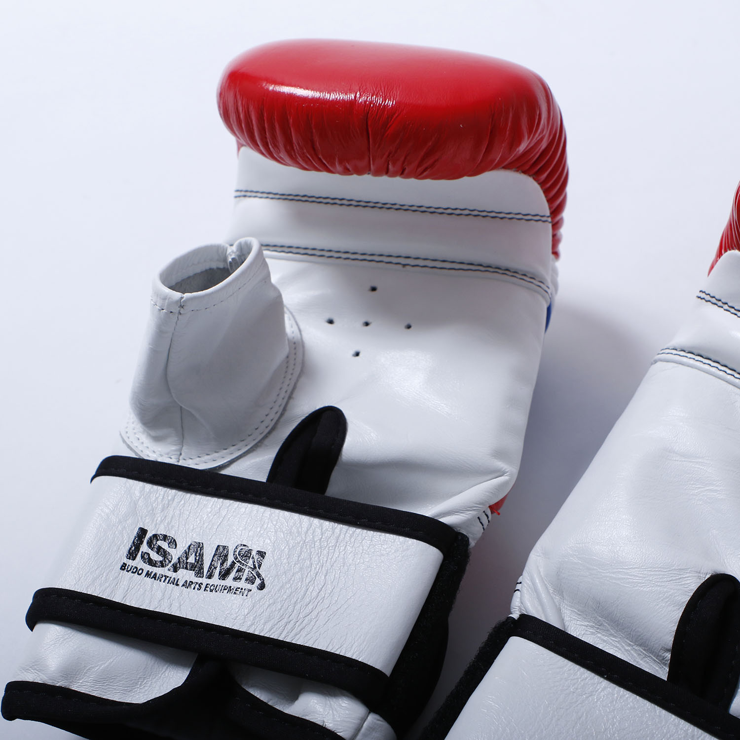 BOM-002　BOMパンチンググローブ