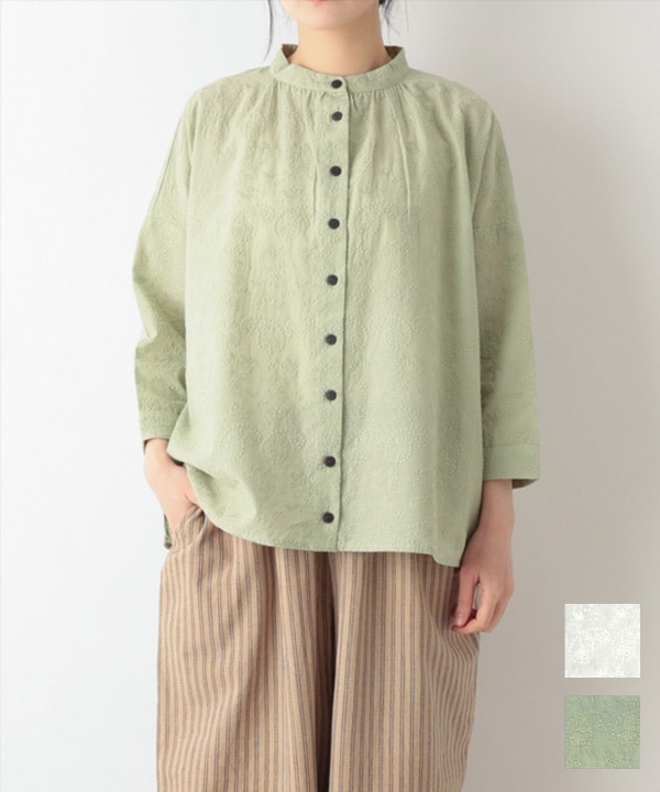 ペイズリーと小花柄刺繍コットンギャザーブラウス 26S408 | アパレル