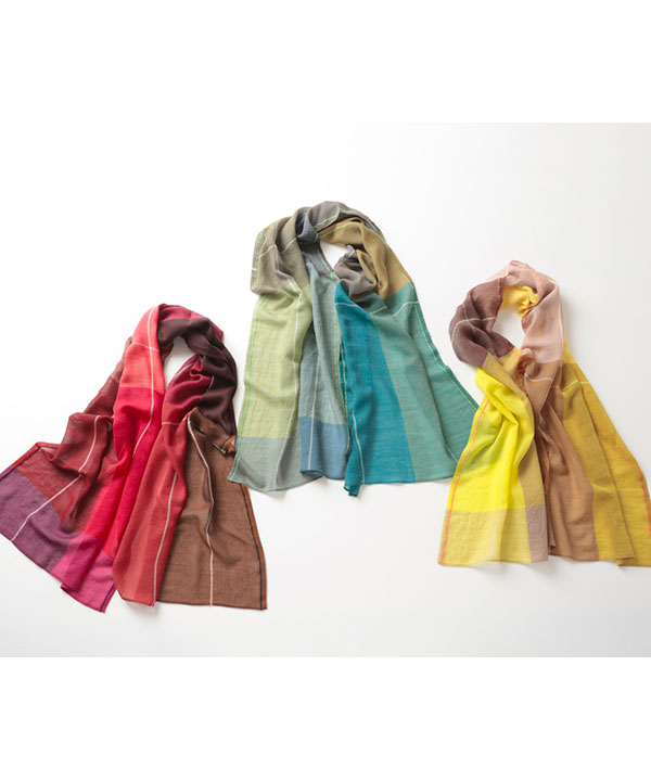 パッチワーク刺繍入りショール B26W001 【8月下旬頃入荷予定】 | 服飾