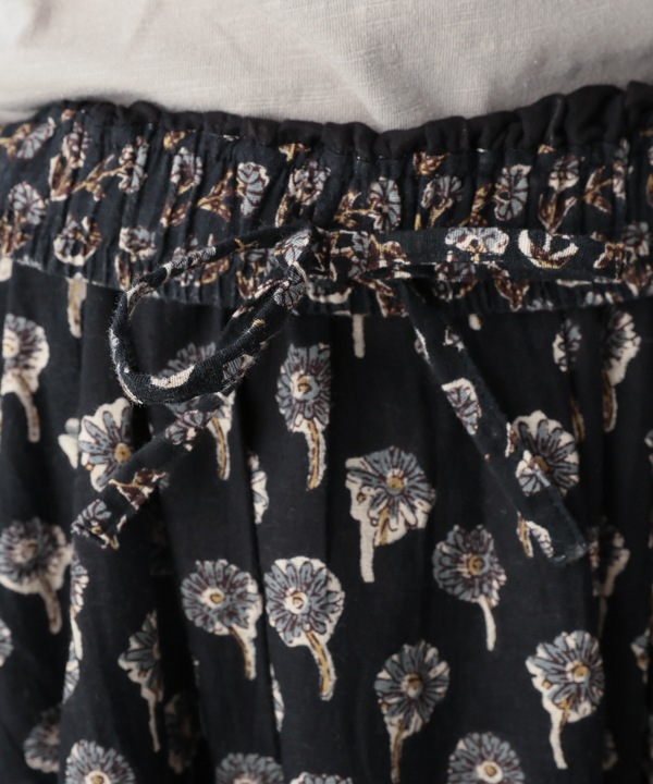 フラワーMIXプリントコットンスカート 25W050