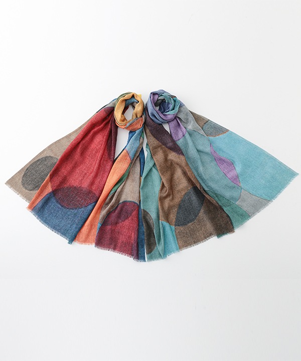 ウールシルク 幾何学プリント柄ショール B25W002