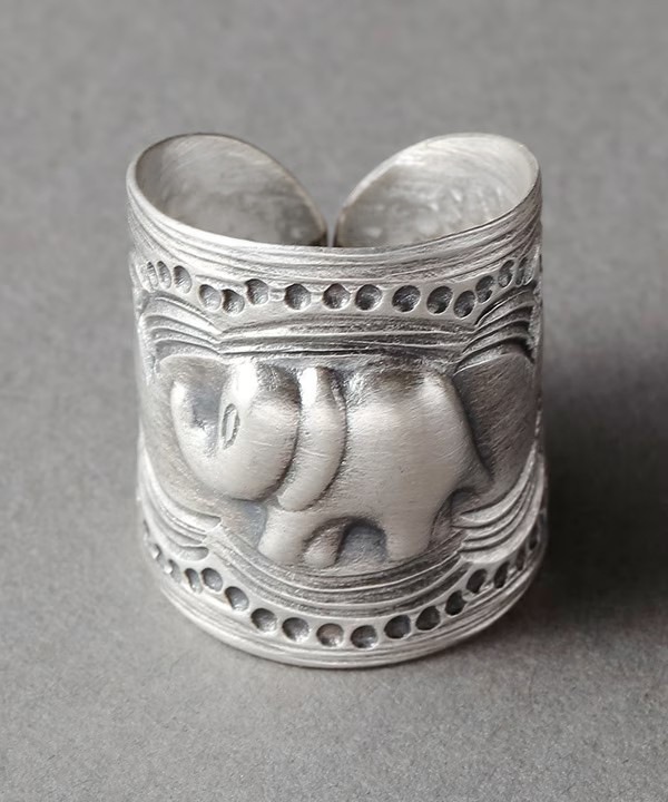 カレンシルバー 幅広デザイン ゾウ リング（2サイズ） 調整可 TGSR-2303 ★
