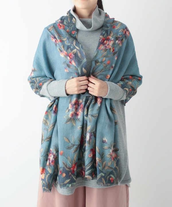 ウールシルク 花柄プリントショール B25W003BL