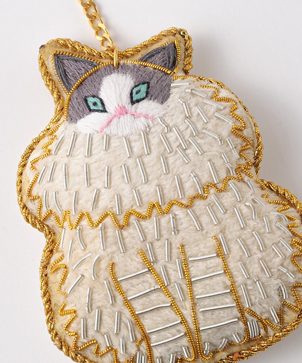 ザリ刺繍 キャット・ファーリー バッグチャーム（キーホルダー） M21-2018 