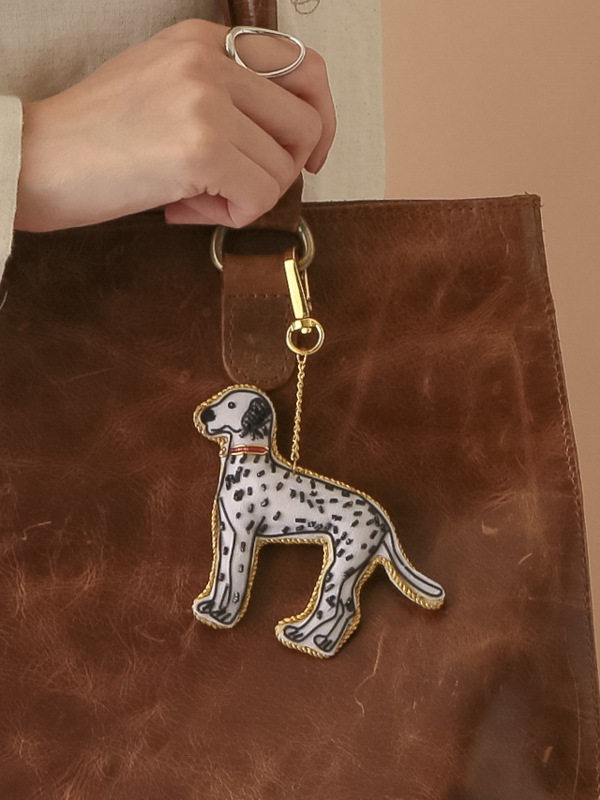 ザリ刺繍 ダルメシアン バッグチャーム（キーホルダー） M21-2019 