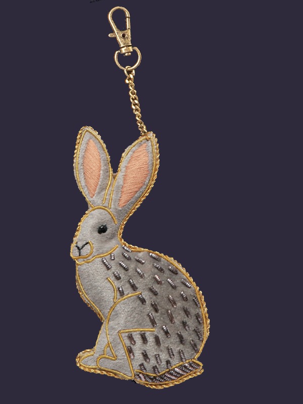 ザリ刺繍 グレーラビット バッグチャーム（キーホルダー） M21-2020
