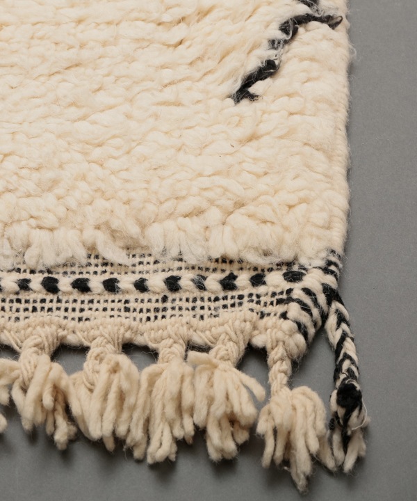 フリンジ付きベニワレンラグ （無地）約80cm x 50cm フリンジ付きベニワレンラグ （無地）約80cm x 50cm