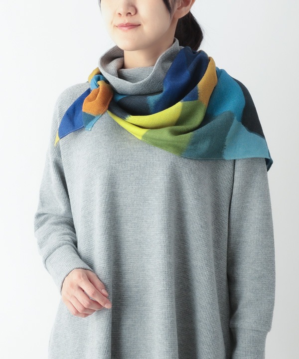 ウール混 幾何学柄プリントスカーフ B25W015