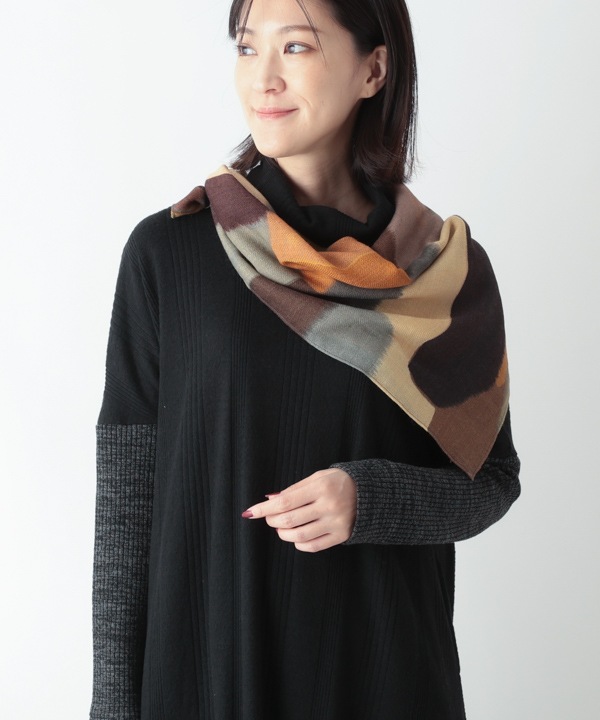 ウール混 幾何学柄プリントスカーフ B25W015