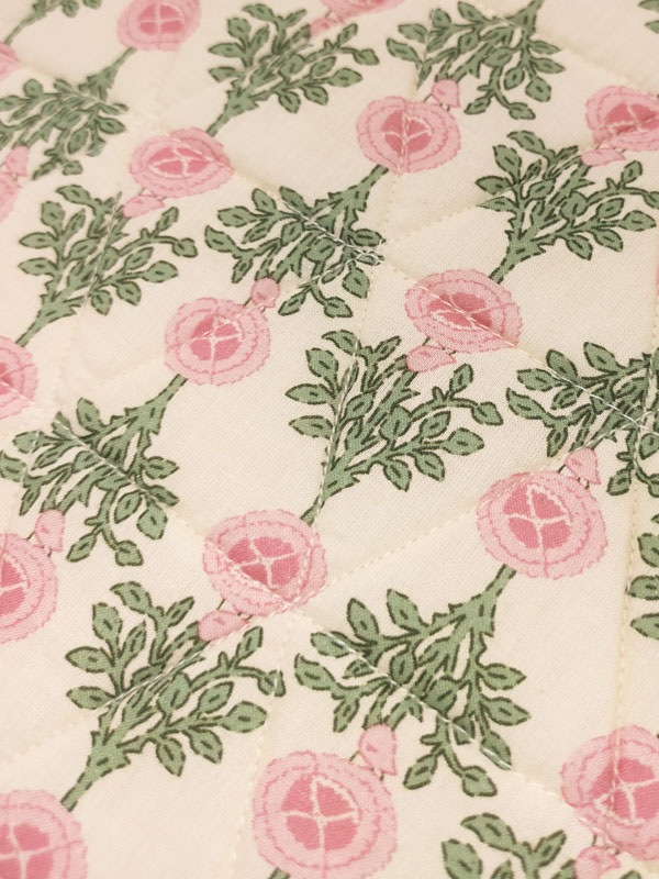 ブークレ刺繍プリントPCケース（3カラー）M28-2415