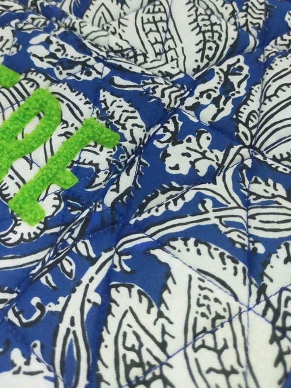 ブークレ刺繍プリントPCケース（3カラー）M28-2415