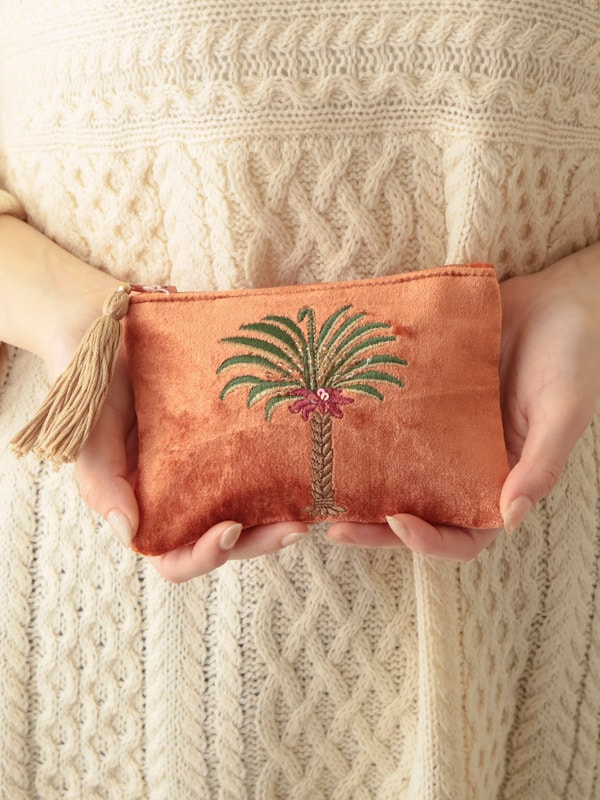 ベロア刺繍ポーチS 15×10cm （3カラー）M42-2029 | すべての商品