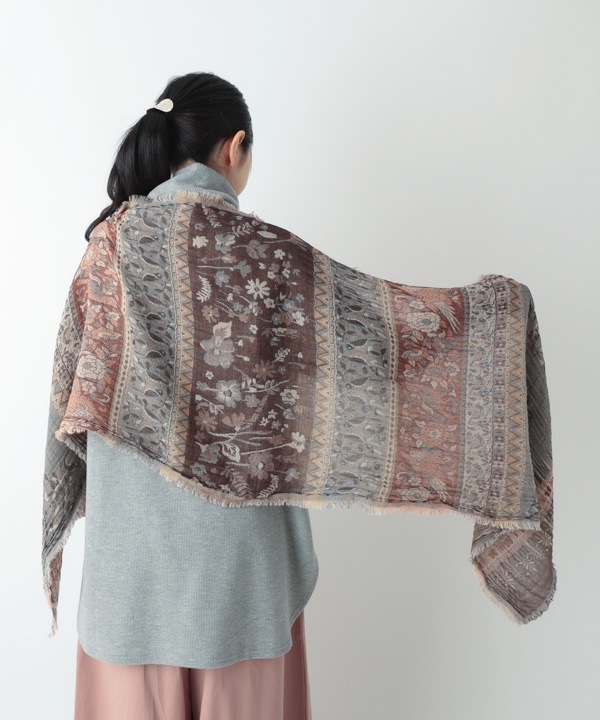 コットンウール ボタニカル柄ジャガードショール B25W022