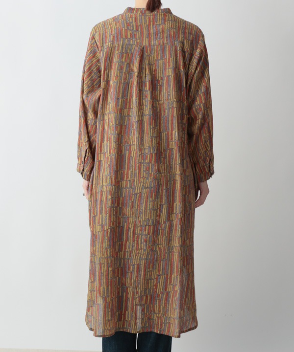 五月雨プリント・クレープコットンシャツワンピース 25W402