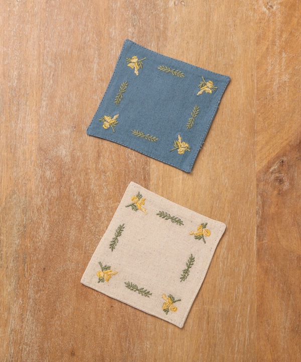 コットン素材 ミモザ刺繍 コースター M26-2682