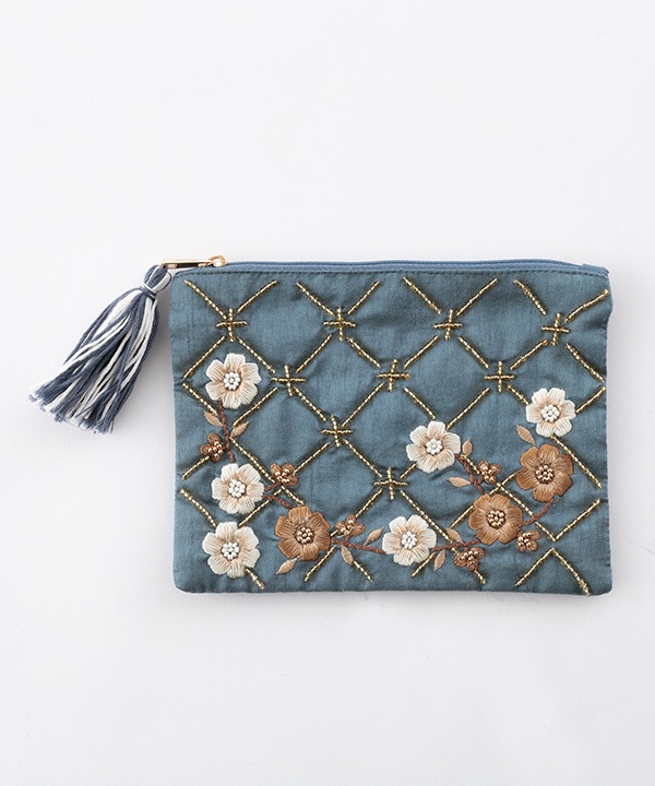 フラワー格子 刺繍ポーチL 18×13cm M42-2874
