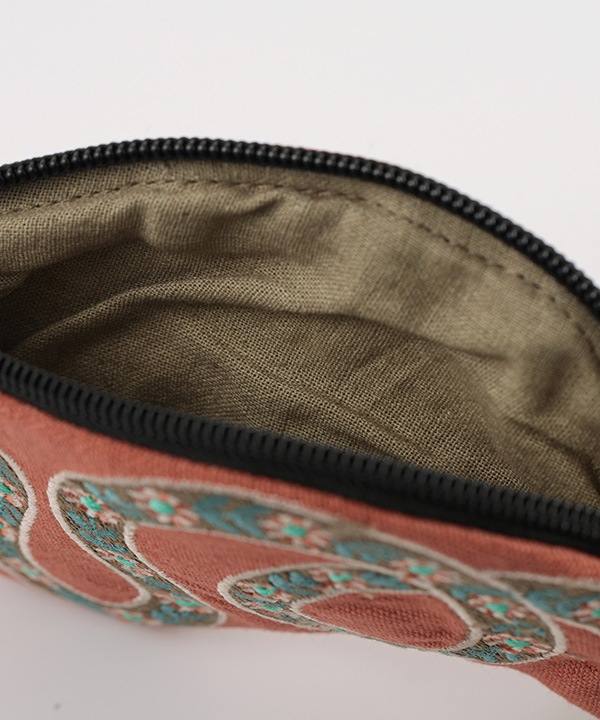 ヘビ刺繍 ポーチ M26-2685