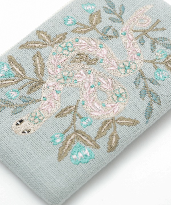 ヘビ刺繍 ポーチ M26-2686