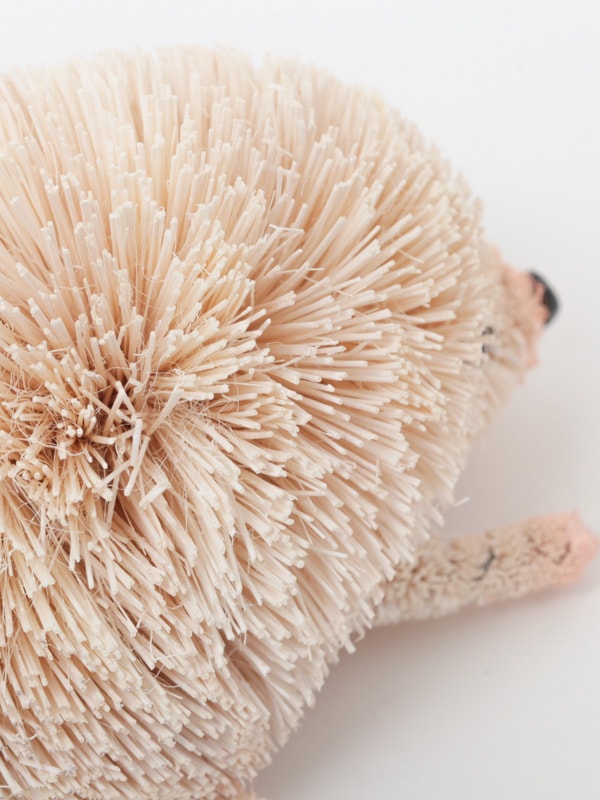 たわしアニマル ハリネズミ小（ホワイト） M81-1490S