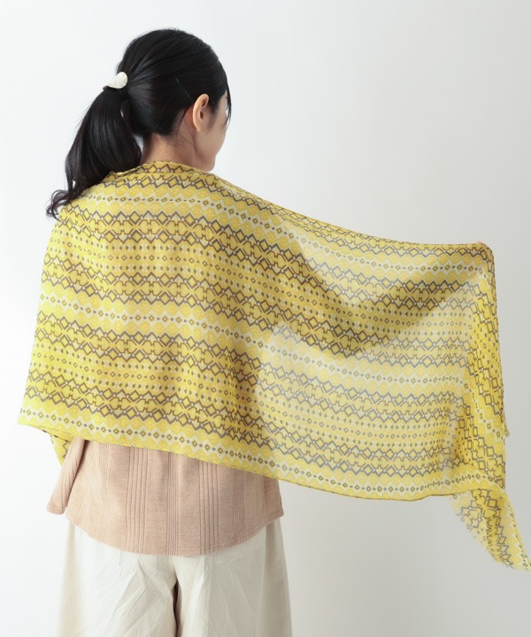 ウール100％ 幾何学柄プリントショール B25W029