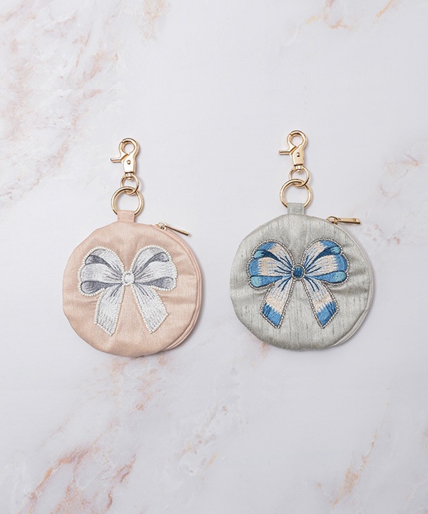 リボン刺繍キーポーチ 直径11cm M42-2877