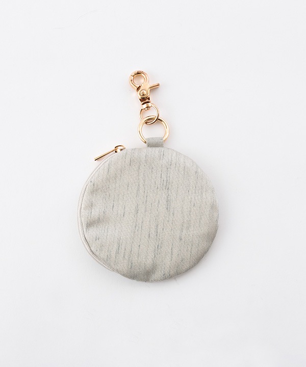 リボン刺繍キーポーチ 直径11cm M42-2877