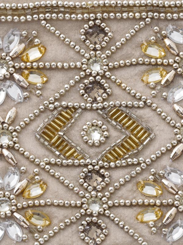 ビーズ刺繍ポーチ 15×10cm （2カラー）M42-1374