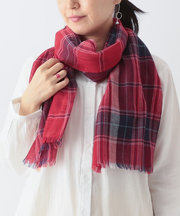 ウール100％ チェック柄ショール B25W031