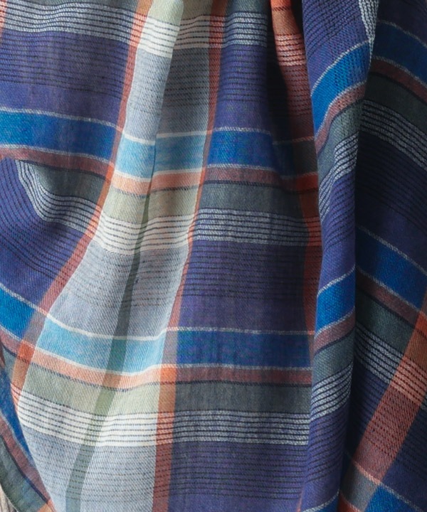 ウール100％ チェック柄ショール B25W032