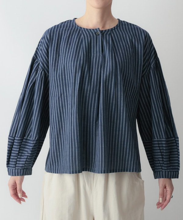 しなやかストライプ・カディタック・ブラウス 25W414