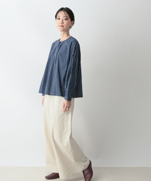 しなやかストライプ・カディタック・ブラウス 25W414